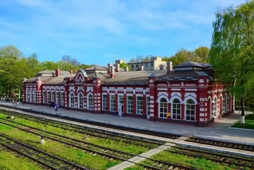 Evacuator auto disponibil în Ocnița și oriunde ai nevoie în Moldova.