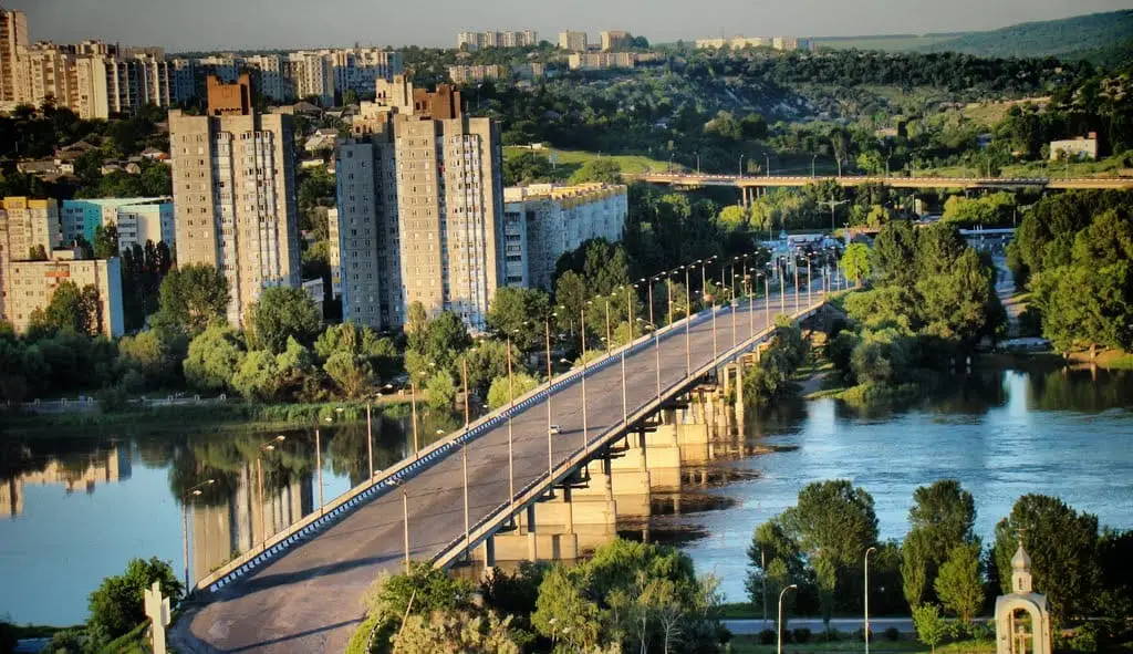 Serviciu de evacuare din Rezina, extins în toată țara – rapid și sigur.